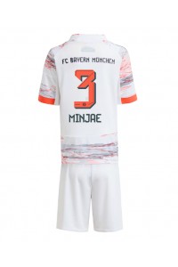 Fotbalové Dres Bayern Munich Kim Min-jae #3 Dětské Venkovní Oblečení 2025-26 Krátký Rukáv (+ trenýrky)